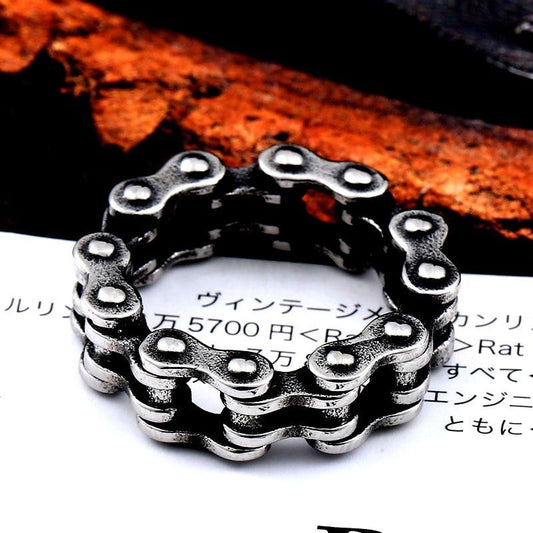 Wulfric "Bike Chain" Ring