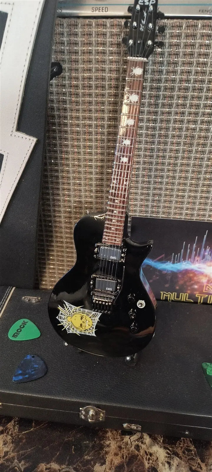 Metallica "Kirk Hammett - Skull & Spider Web" Licensed Mini Guitar
