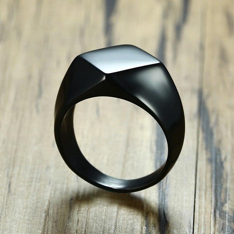 Dieter "Stone/Black" Ring - Mainstay Entertainment