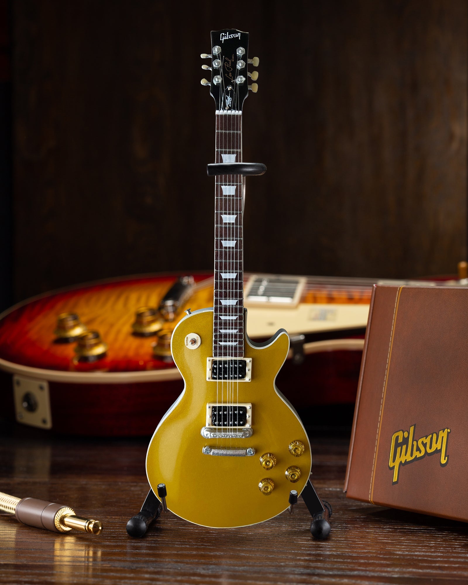 Guns N' Roses "Slash - Gibson Les Paul Standard Victoria Goldtop" Licensed Mini Guitar - Mainstay Entertainment