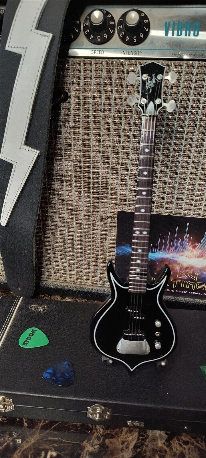 Kiss "Gene Simmons - Punisher Bass" Licensed Mini Guitar - Mainstay Entertainment