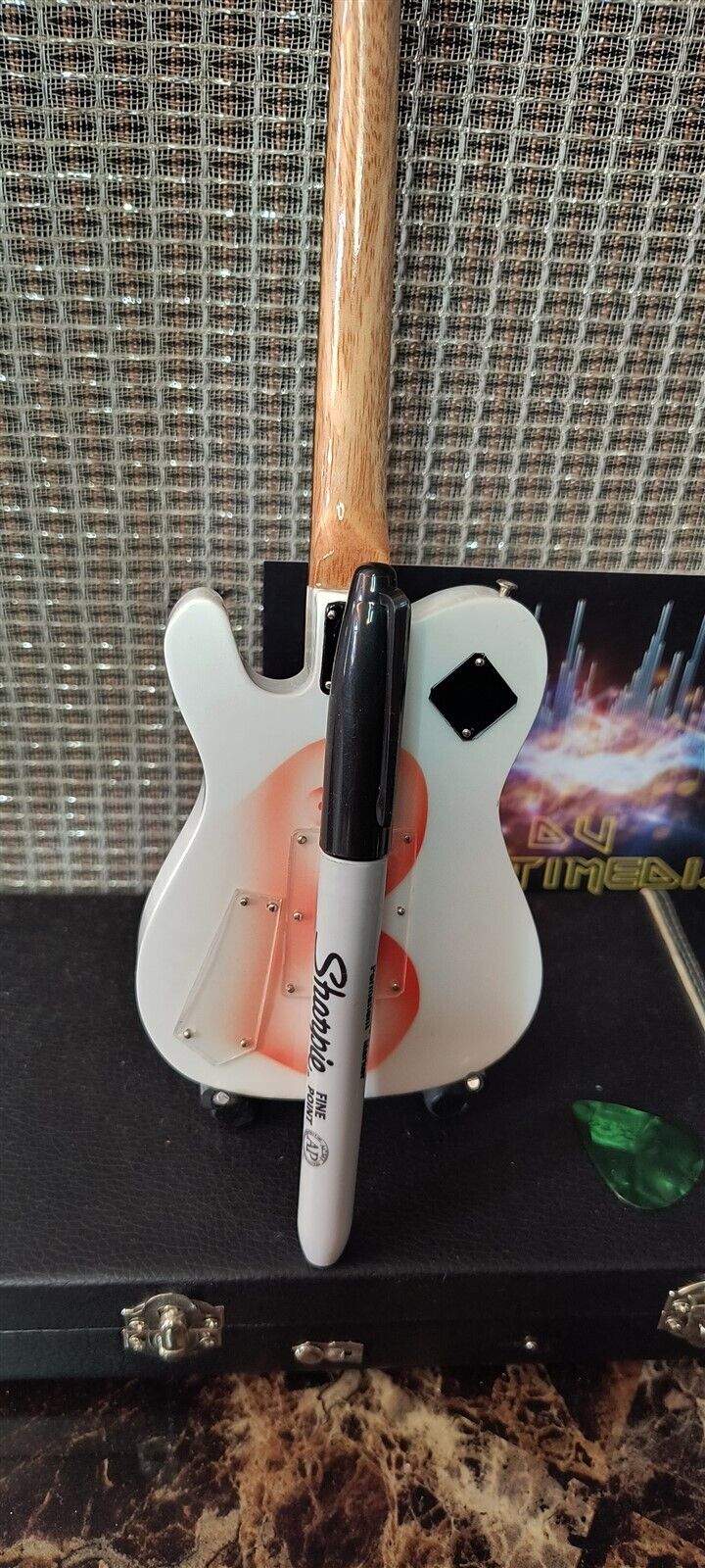 Mötley Crüe "Mick Mars - Girls, Girls, Girls" White Licensed Mini Guitar - Mainstay Entertainment