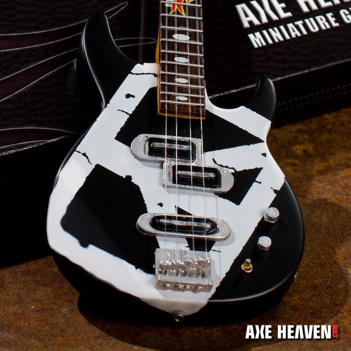 Chickenfoot "Michael Anthony - Metallic Mini Bass" Licensed Mini Guitar