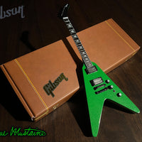 Megadeth "Dave Mustaine - Gibson Flying V Rust In Peace" (Set of 2) Licensed Mini Guitars - Mainstay Entertainment