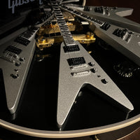Megadeth "Dave Mustaine - Gibson Flying V" Silver Metallic Licensed Mini Guitar - Mainstay Entertainment