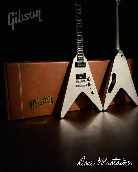 Megadeth "Dave Mustaine - Gibson Flying V" Silver Metallic Licensed Mini Guitar - Mainstay Entertainment