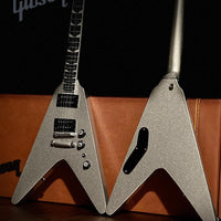 Megadeth "Dave Mustaine - Gibson Flying V" Silver Metallic Licensed Mini Guitar - Mainstay Entertainment