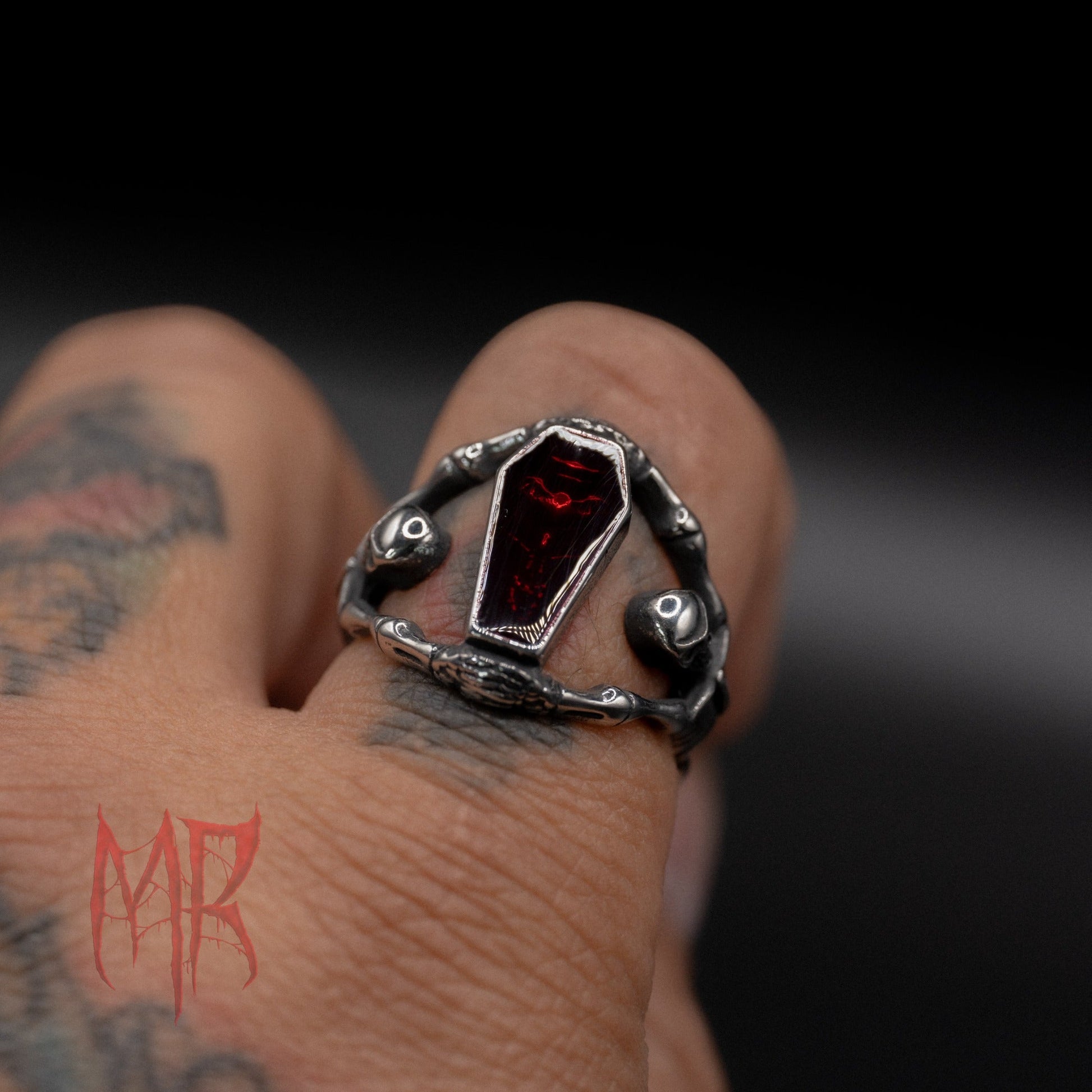 Mortimer "Coffin" Ring