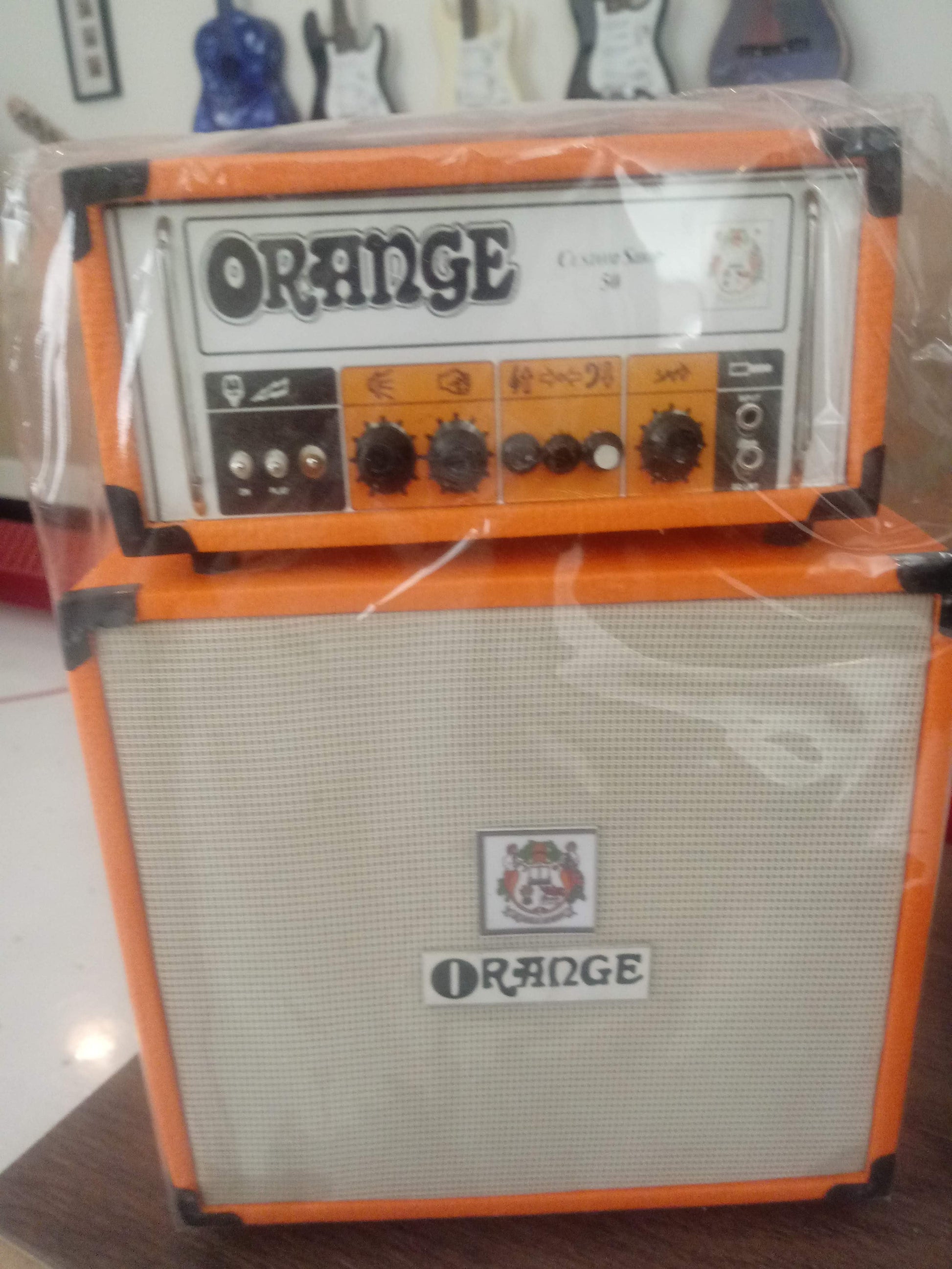 Orange Crush "Amplifier & Head" Mini Guitar Amp - Mainstay Entertainment
