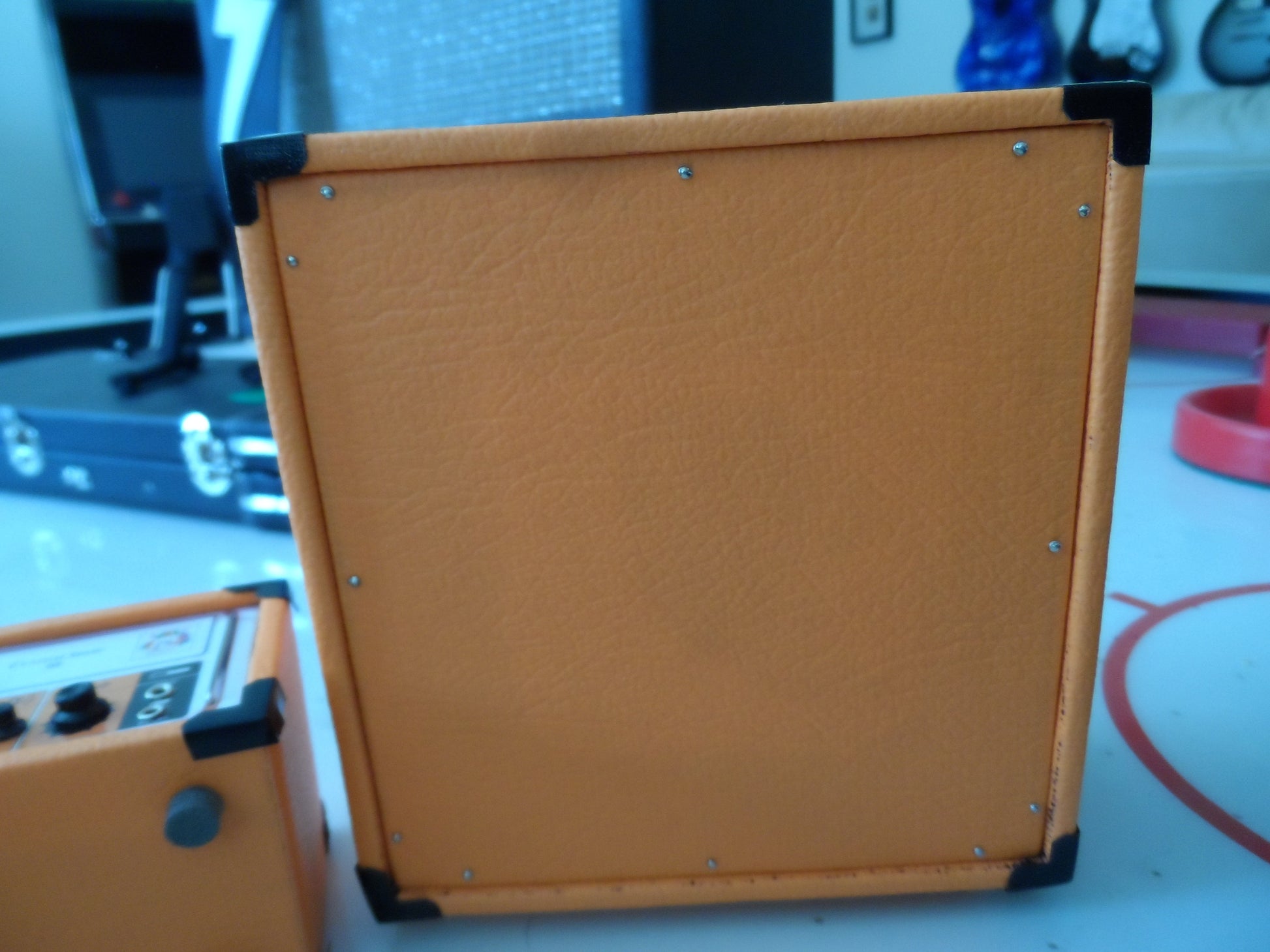 Orange Crush "Amplifier & Head" Mini Guitar Amp - Mainstay Entertainment