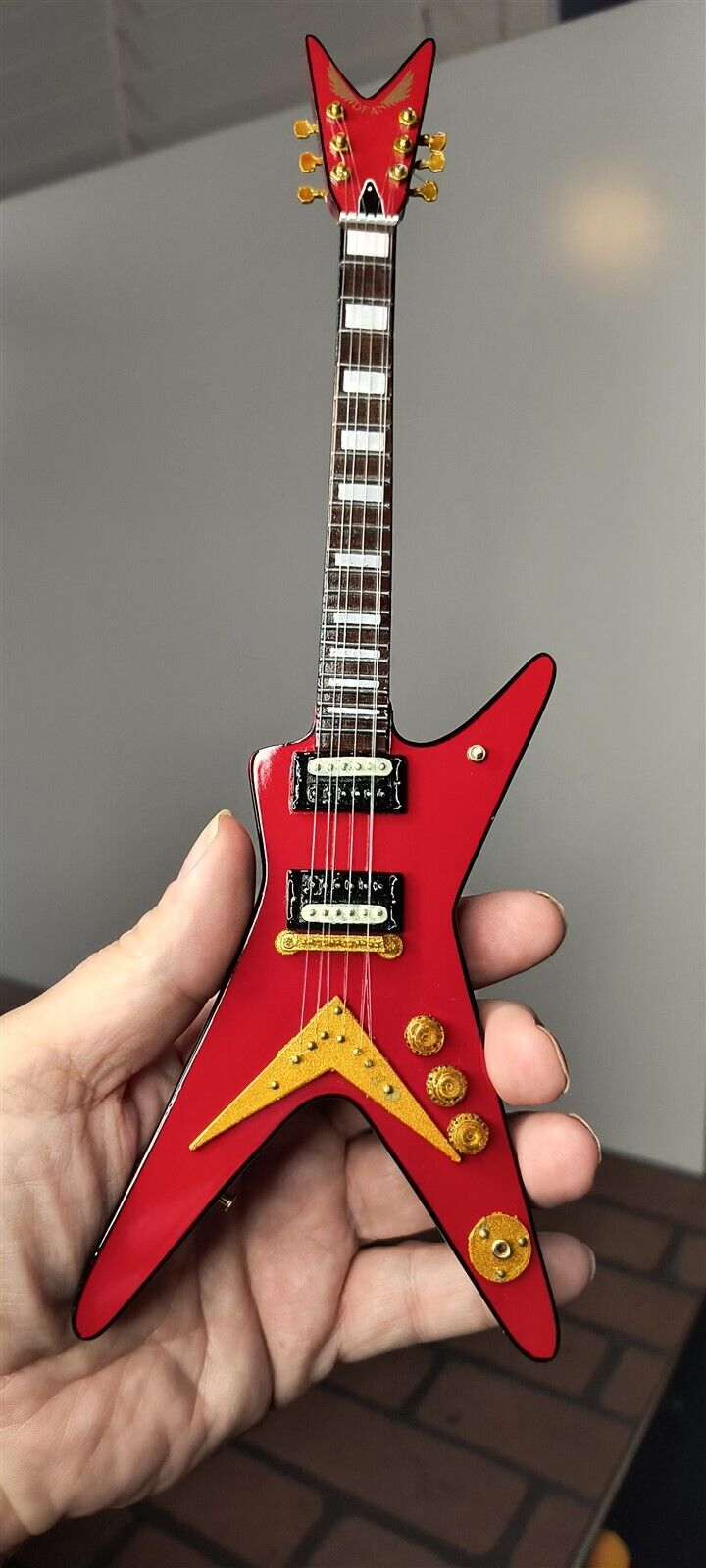 Van Halen "Sammy Hagar - Classic Dean Vintage Red ML" Licensed Mini Guitar - Mainstay Entertainment
