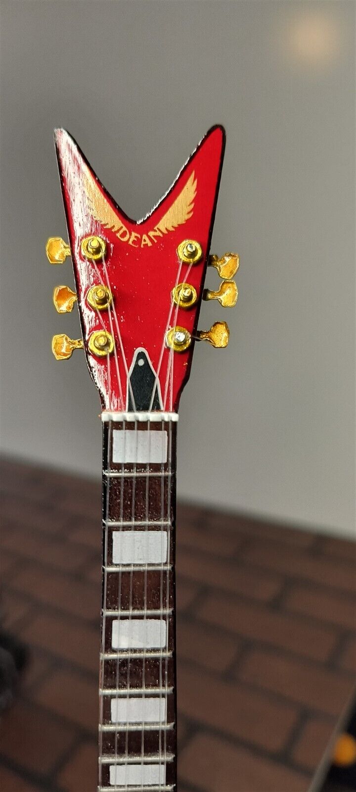 Van Halen "Sammy Hagar - Classic Dean Vintage Red ML" Licensed Mini Guitar - Mainstay Entertainment