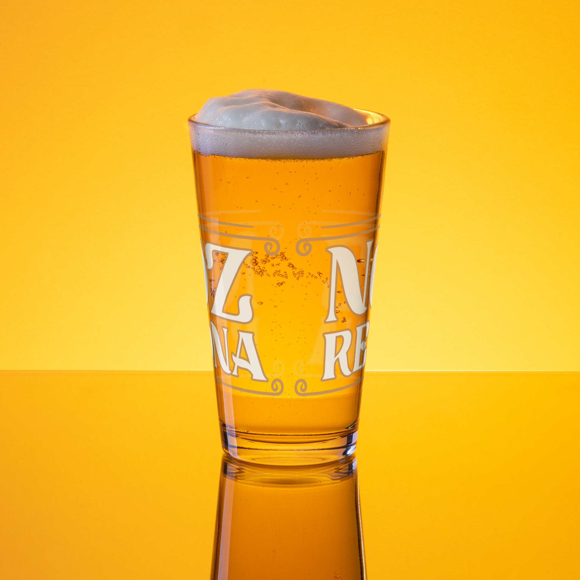 Noz Redna "Candle Logo" Pint Glass