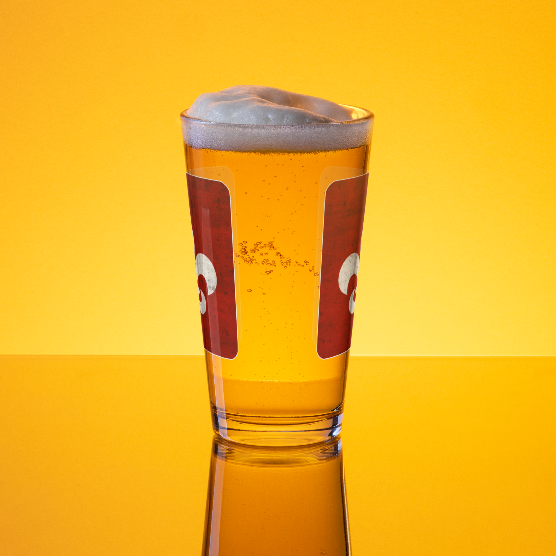 Mainstay Entertainment "Fleur de Lis" Pint Glass