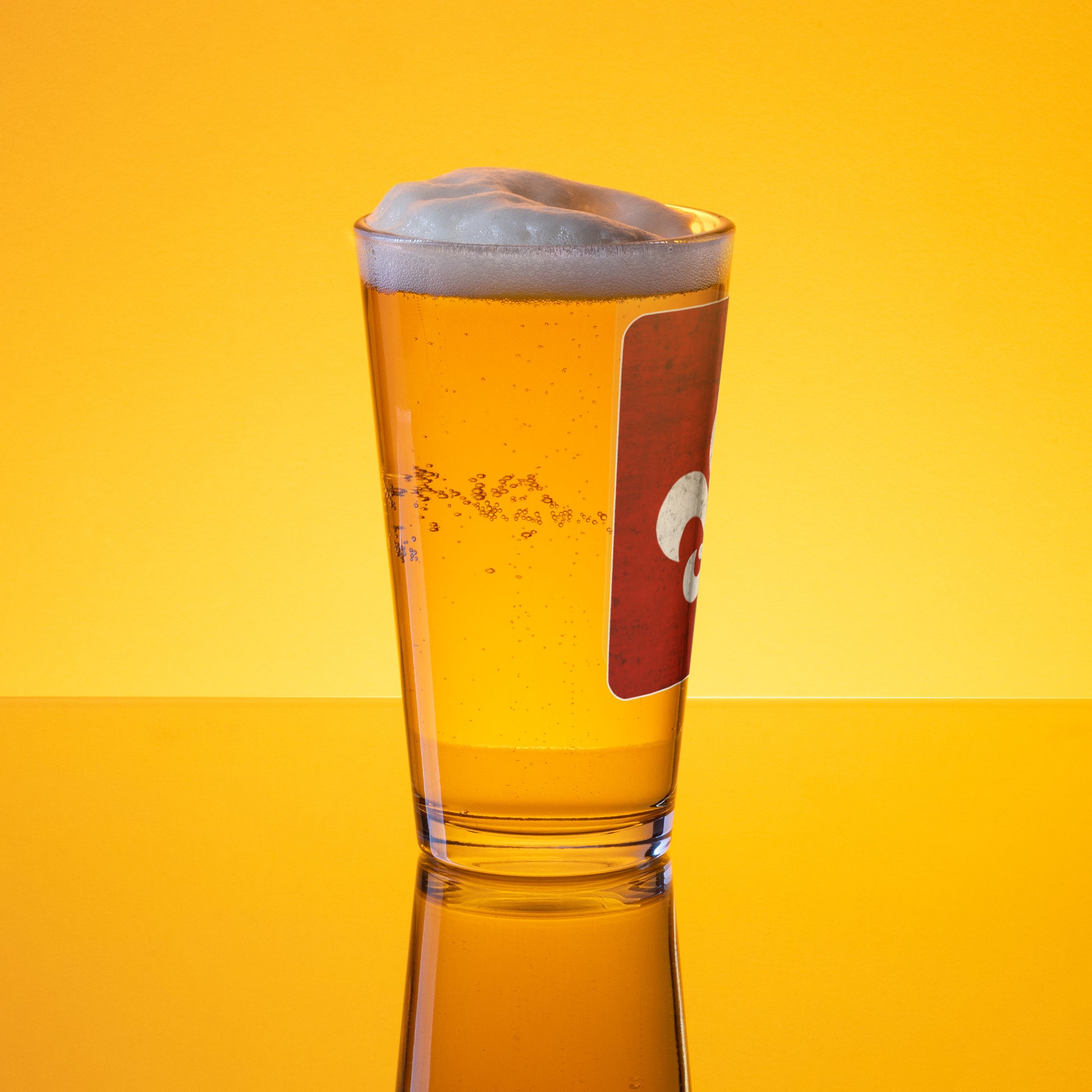 Mainstay Entertainment "Fleur de Lis" Pint Glass